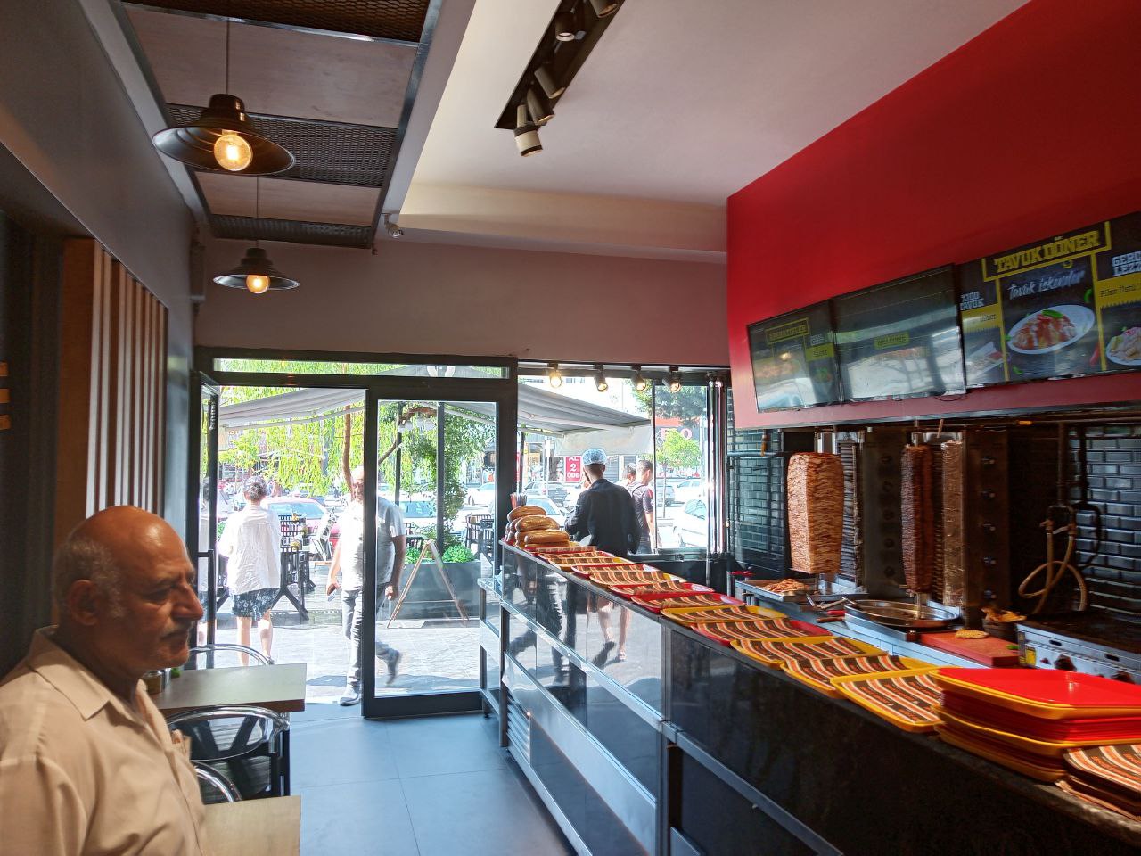 Döner Zone Kitchen and Service Area